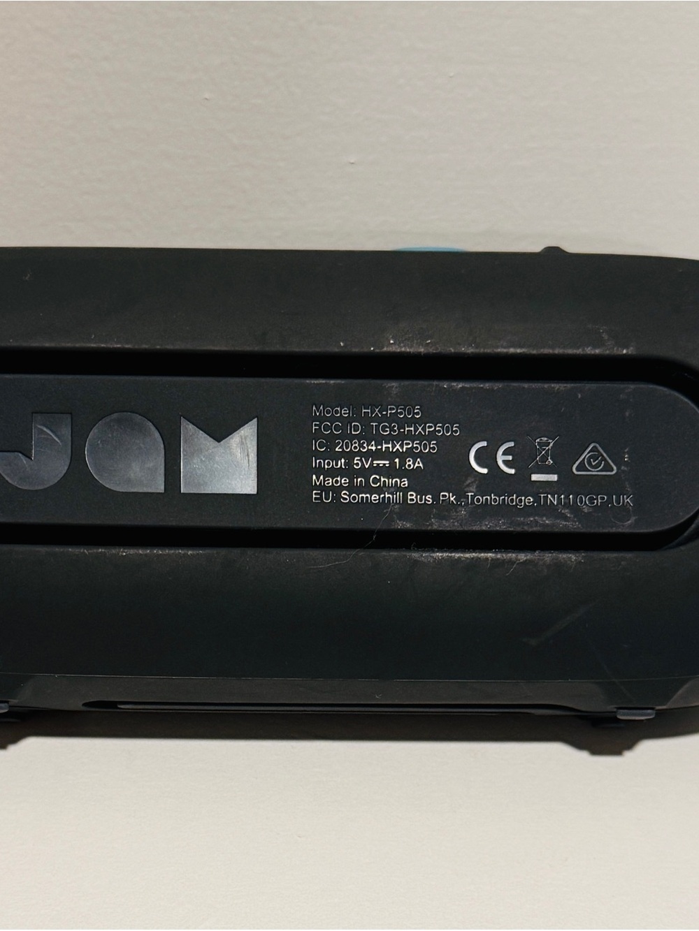 JAM Hang Tight Bluetooth Speaker - Black (Model HX-P505) - FOR PARTS / REPAIR - Picture 4 of 5